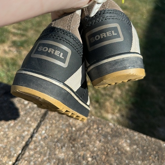 Sorel Glacy Explorer Winter Snow Boot - Picture 7 of 7
